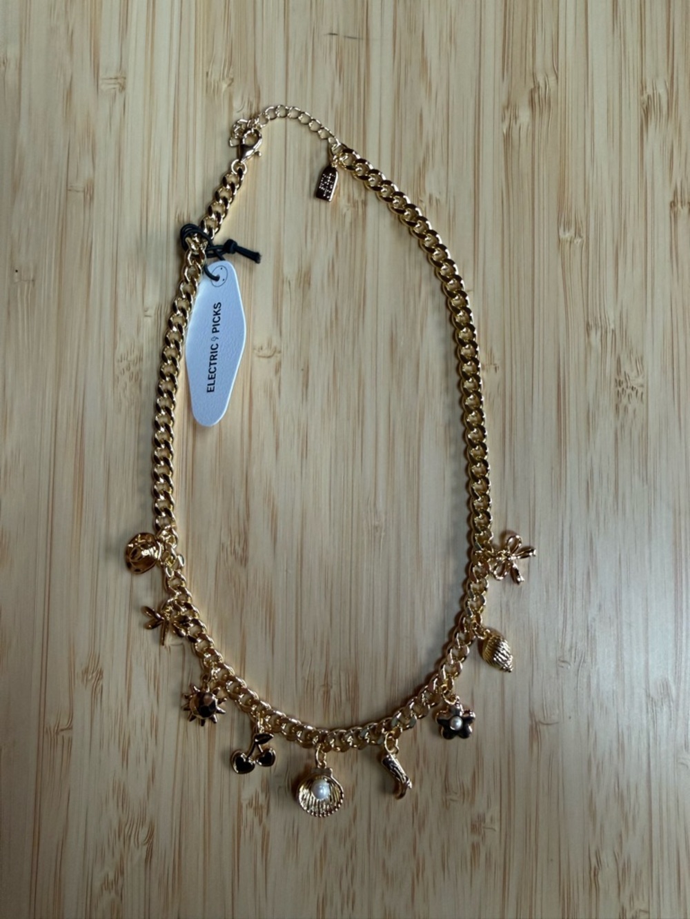 Electric Picks Gold Charm Chain Necklace with Sea-Inspired Pendants - Picture 2 of 2